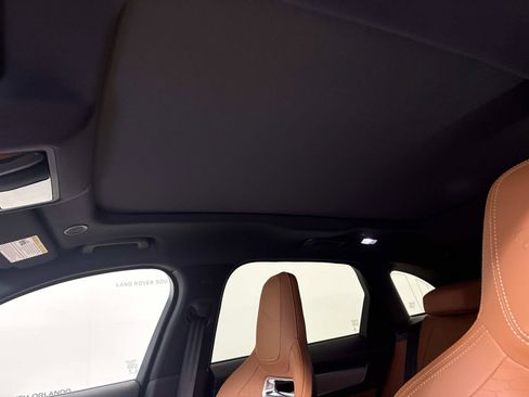 New 2026 Jaguar F-PACE R-Dynamic S AWD/4WD image 23