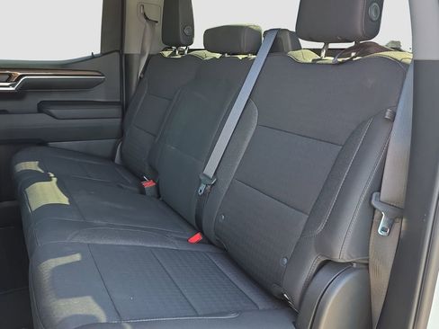 Used 2022 Chevrolet Silverado 1500 RST AWD/4WD image 12