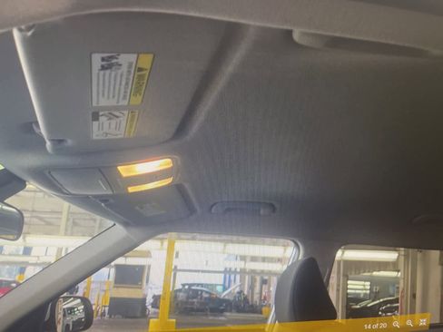 Used 2025 Kia Soul LX image 13