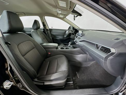 Used 2024 Nissan Altima 2.5 S image 29