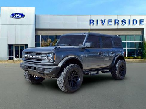 New 2025 Ford Bronco 4-Door AWD/4WD image 3