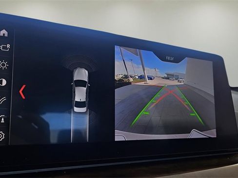 Used 2019 BMW 530i w/ Convenience Package image 31