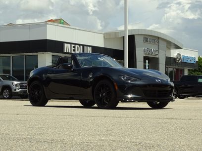 New 2025 MAZDA MX-5 Miata Club