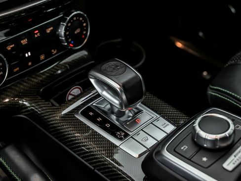 Used 2018 Mercedes-Benz G 63 AMG 4MATIC w/ Alien Green Edition image 35