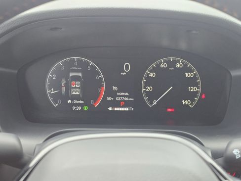 Used 2025 Honda HR-V Sport image 24