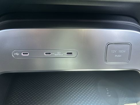 New 2026 Hyundai Ioniq 9 SEL AWD/4WD image 14