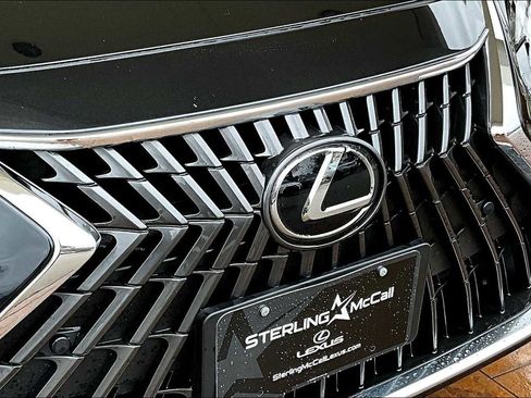 Used 2024 Lexus ES 350 w/ Premium Package image 28