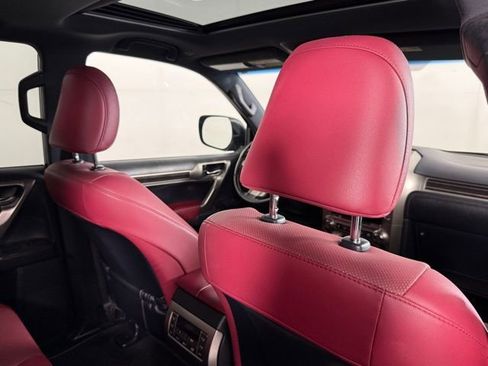 Used 2021 Lexus GX 460 Premium w/ Premium Package image 28