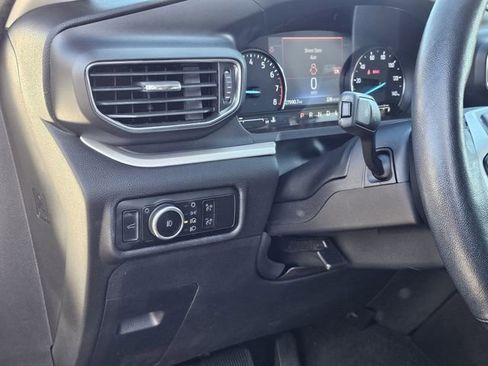 Used 2023 Ford Explorer XLT w/ Equipment Group 202A image 19