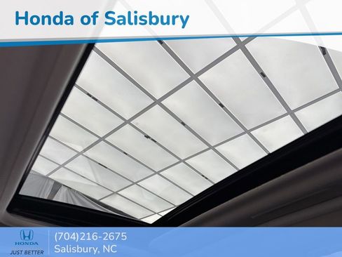 Used 2024 Subaru Crosstrek 2.0i Premium image 24