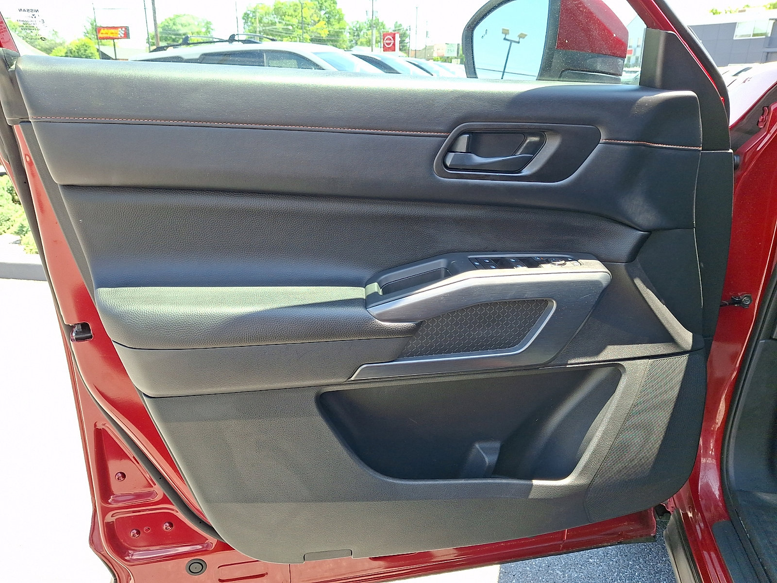 Certified 2023 Nissan Pathfinder Rock Creek AWD/4WD image 15