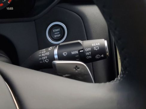 New 2026 Land Rover Range Rover Velar Dynamic SE image 17