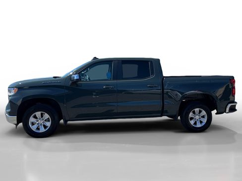 Used 2025 Chevrolet Silverado 1500 LT RWD image 2