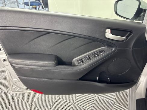 Used 2018 Kia Forte LX w/ LX Popular Package FWD image 14