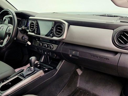 Used 2021 Toyota Tacoma SR5 image 23