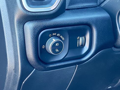 Used 2024 RAM 2500 Big Horn image 11