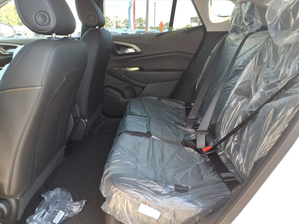 New 2026 Chevrolet Trax LT w/ Midnight Edition FWD image 14