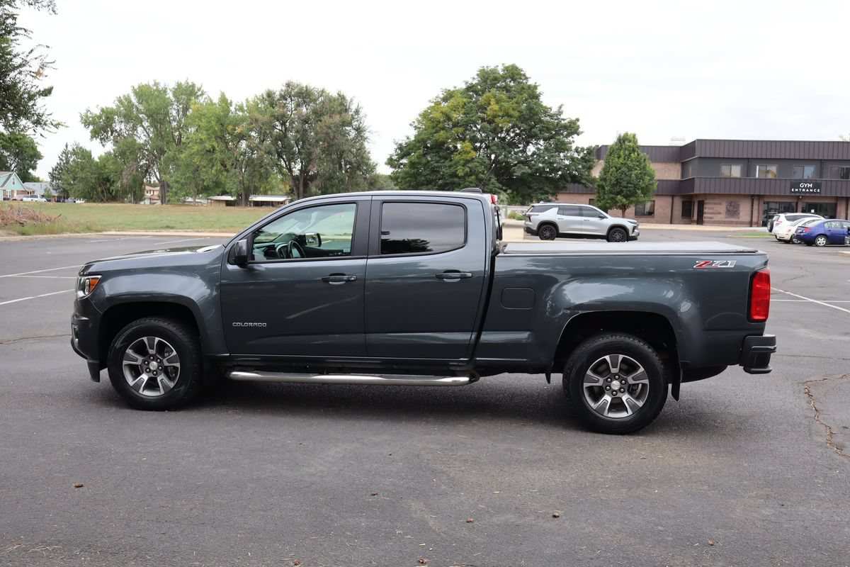 Used 2017 Chevrolet Colorado Z71 AWD/4WD image 9