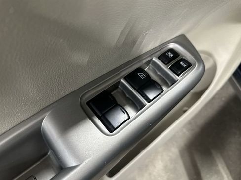 Used 2010 Subaru Impreza Outback Sport image 19