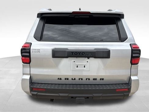Used 2025 Toyota 4Runner SR5 image 10