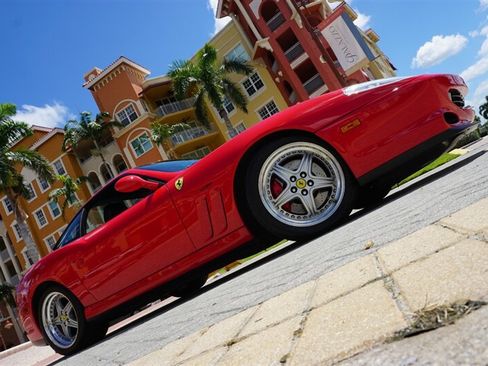 Used 2001 Ferrari 550 Maranello Coupe RWD image 32