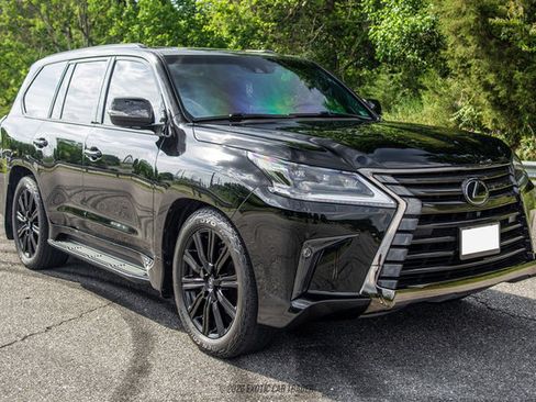 Used 2021 Lexus LX 570 4WD w/ Inspiration Series #2 image 12