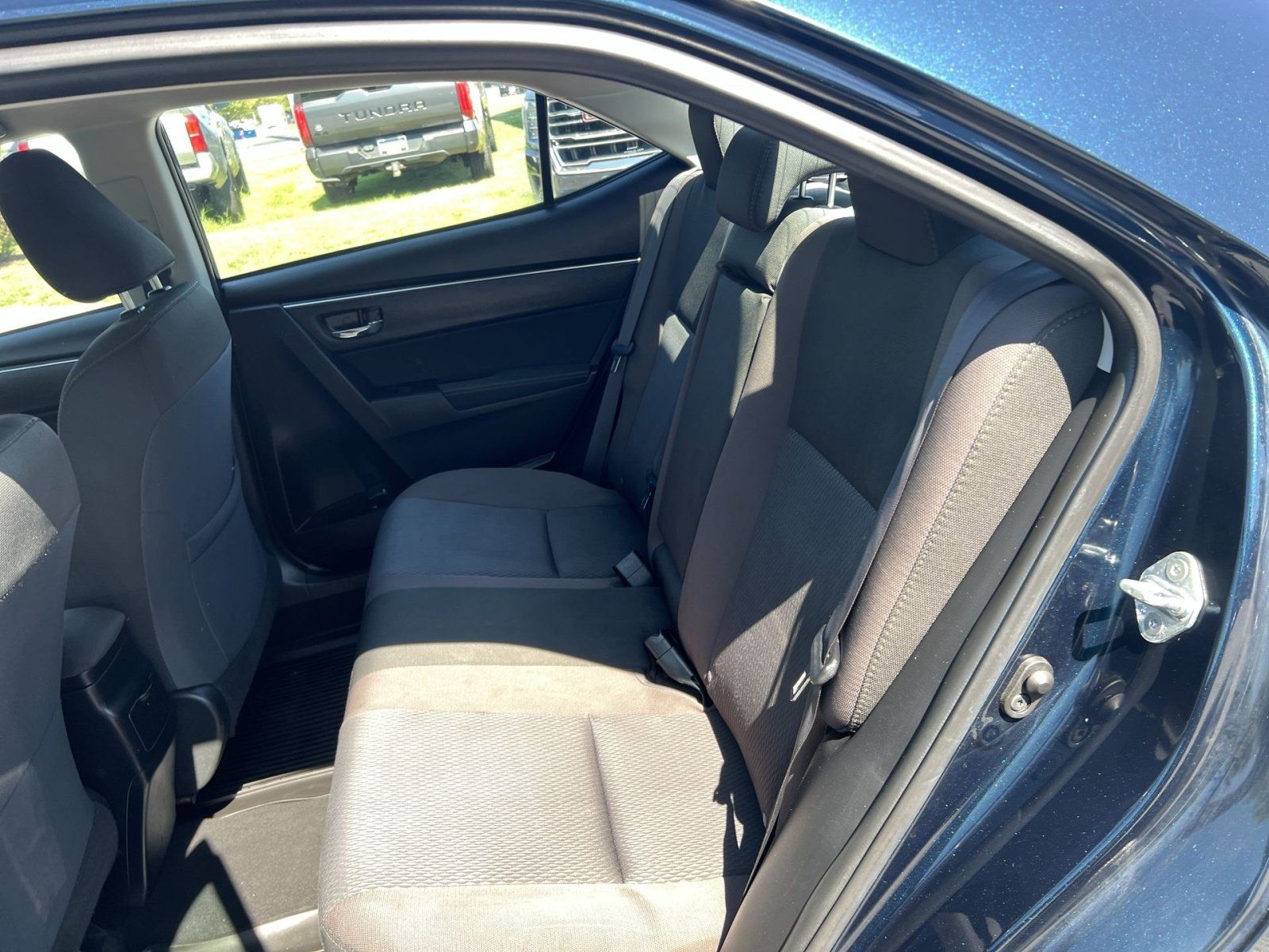 Used 2017 Toyota Corolla LE FWD image 22