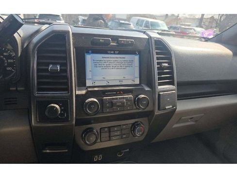 Used 2019 Ford F150 XLT image 7