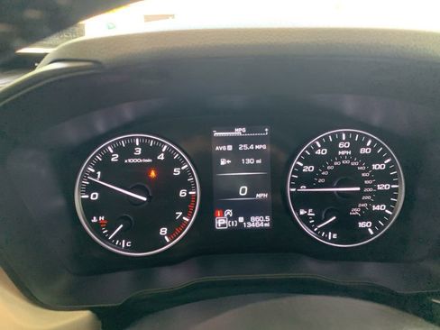 Used 2025 Subaru Forester Premium AWD/4WD image 7