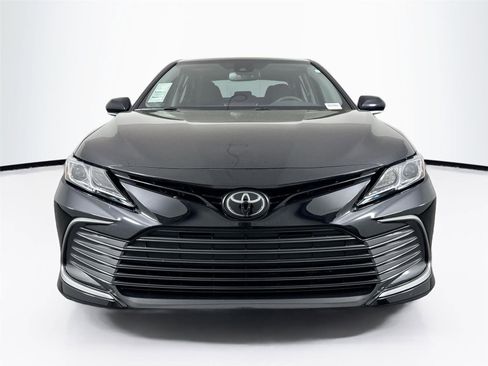 Used 2023 Toyota Camry LE w/ Convenience Package image 7