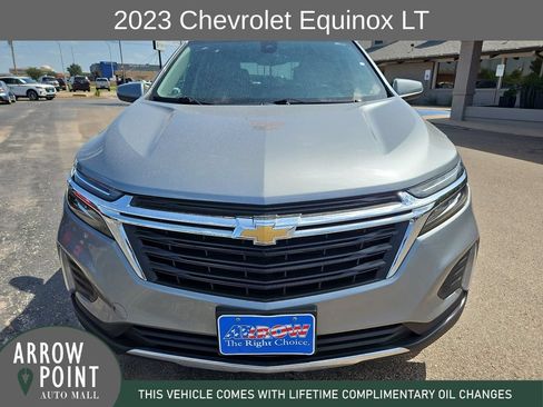 Used 2023 Chevrolet Equinox LT AWD/4WD image 3