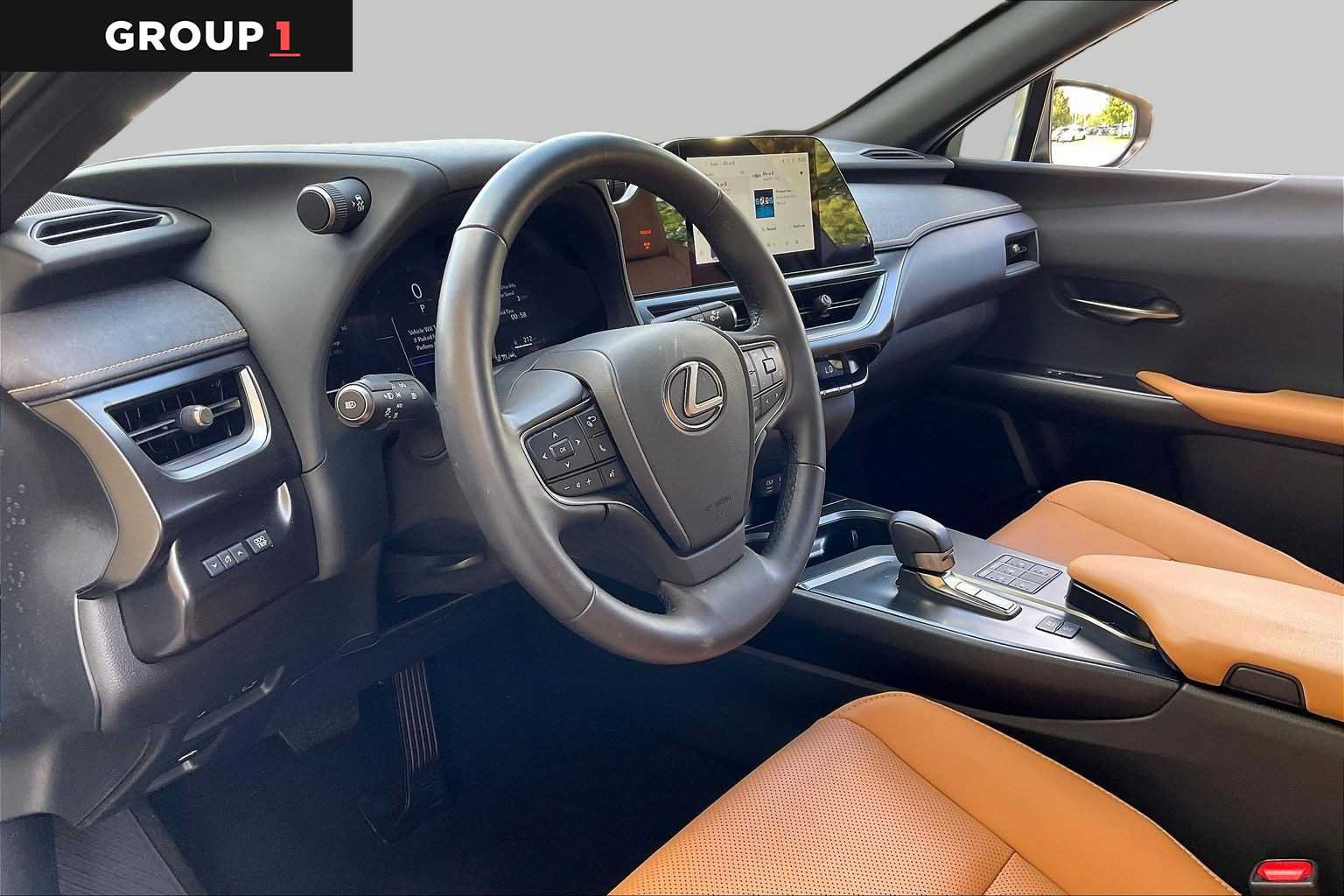 Used 2026 Lexus UX 300h FWD w/ Cold Area Package image 15