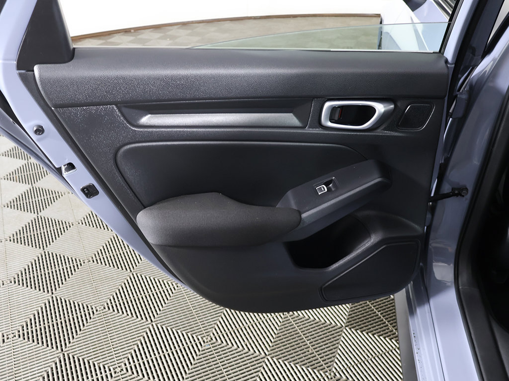 Used 2023 Honda Civic Sport image 17