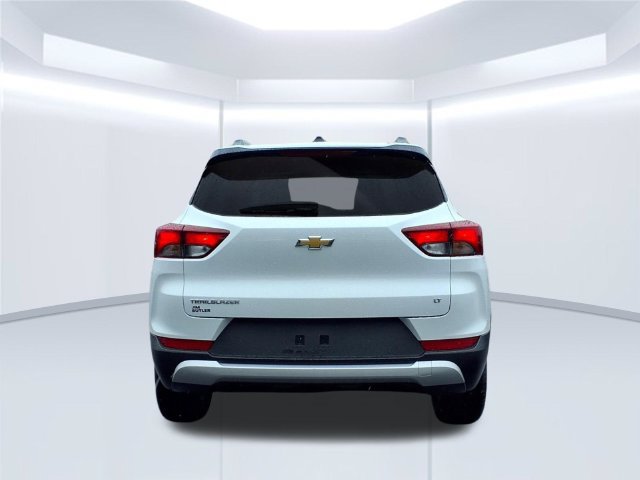 Used 2025 Chevrolet TrailBlazer LT FWD image 5