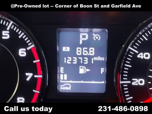 Used 2014 Subaru Forester 2.5i Touring w/ Popular Package #2 AWD/4WD image 22