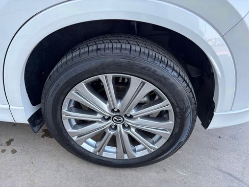 Used 2023 MAZDA CX-5 Signature image 9