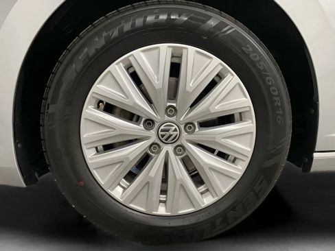 Used 2020 Volkswagen Jetta S FWD image 25
