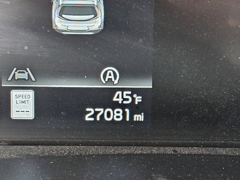 Used 2024 Kia Soul LX w/ Option Group 015 image 28