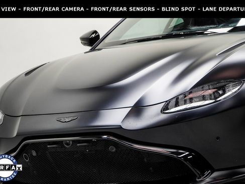 Used 2020 Aston Martin V8 Vantage Coupe image 2