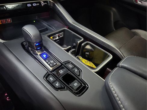 Used 2024 Lexus TX 350 AWD image 18