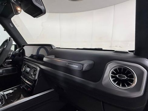 Used 2023 Mercedes-Benz G 63 AMG 4MATIC image 30