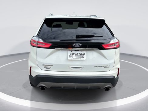 Used 2020 Ford Edge Titanium FWD image 7