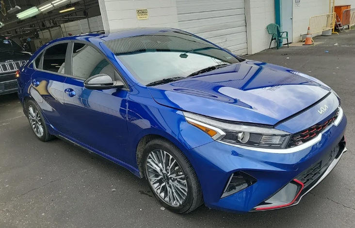 Used 2024 Kia Forte GT-Line w/ GT-Line Premium Package FWD image 19
