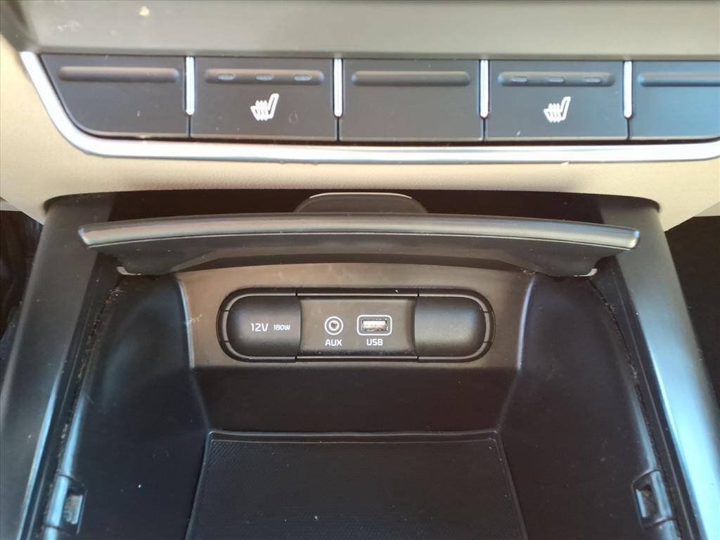Used 2017 Kia Sorento FWD w/ LX Convenience Package image 22
