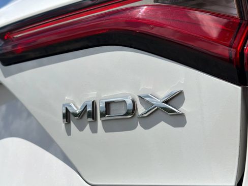 Used 2024 Acura MDX FWD w/ Technology Package image 18