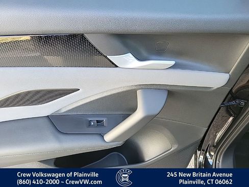 New 2026 Volkswagen Tiguan SE R-Line image 47