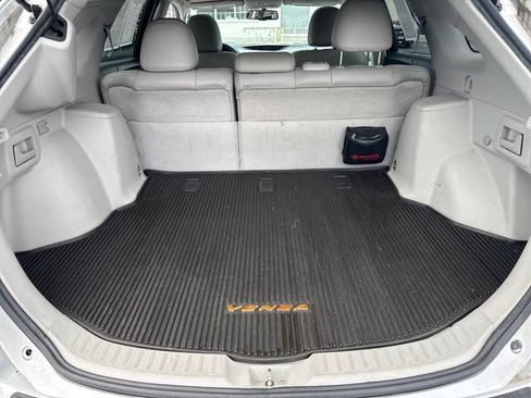 Used 2009 Toyota Venza AWD w/ Premium Pkg #2 image 24