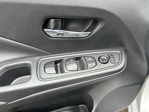 New 2025 Nissan Versa SV w/ Trunk Package image 10