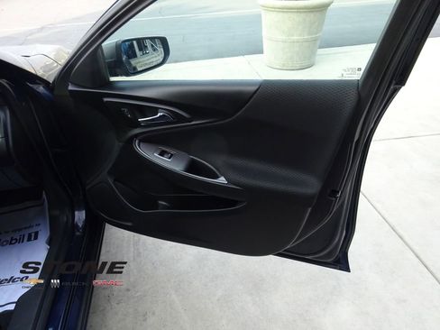 Used 2018 Chevrolet Malibu LS image 30