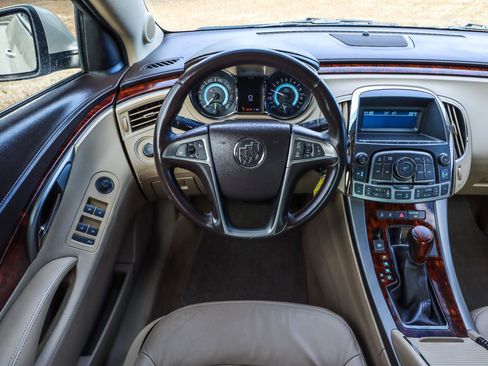 Used 2012 Buick LaCrosse Leather image 19